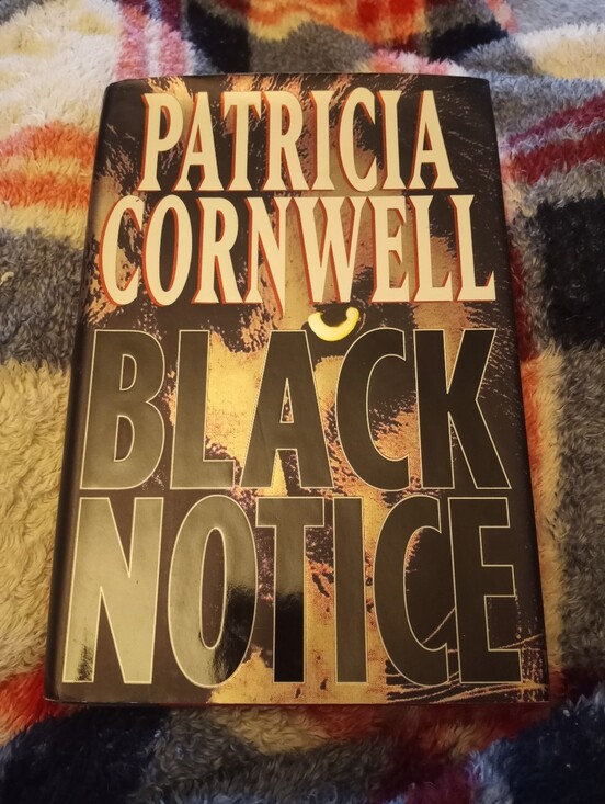 Other - NWOT Patricia Cornwell Black Notice Book